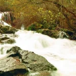 ¿Necesitas desconectar cerca de Sevilla?, este pueblo de la sierra tiene piscinas naturales para vencer al calor