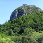 La ‘tumba del último cátaro’ no está en Francia, se esconde en una cueva secreta del Pirineo catalán