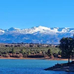 Frio en verano: Este es el pueblo de montaña donde nieva en julio y puedes esquiar bajo el sol de verano