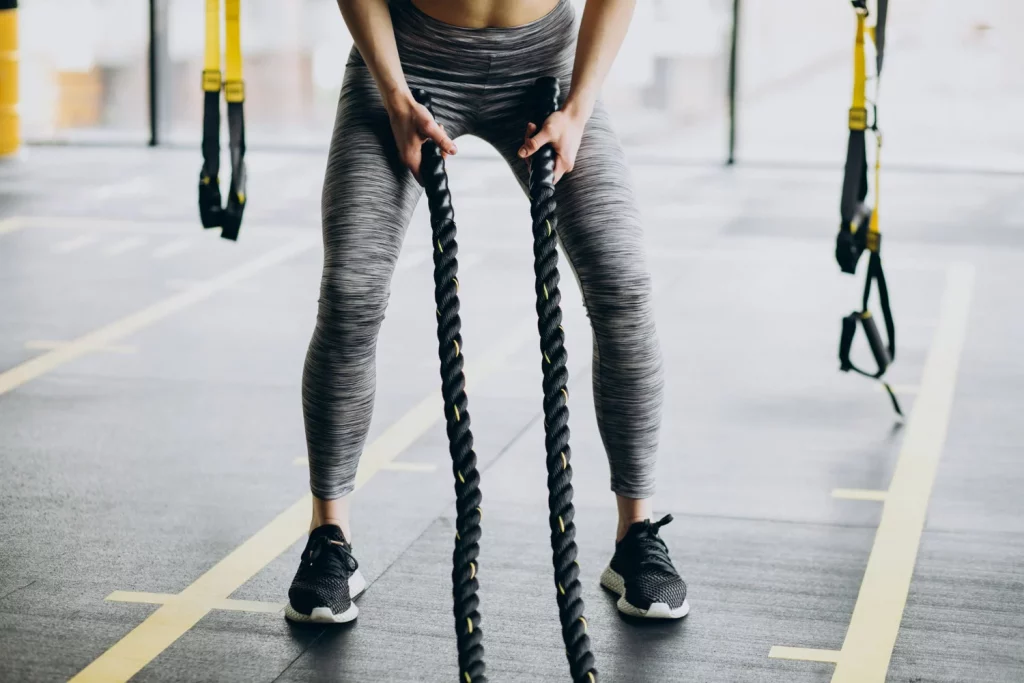 Reduce 1 hora de ejercicio en solamente una actividad de 4 minutos: Tonifica tu cuerpo en una sola semana 4 Moncloa DEL LABORATORIO A TU SALÓN: CÓMO APLICAR EL TABATA DE FORMA SEGURA Y EFICAZ