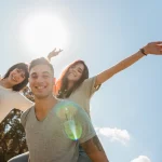 El plan de Finlandia para regalar la ‘felicidad’ a los españoles: un viaje pagado para aprender su secreto