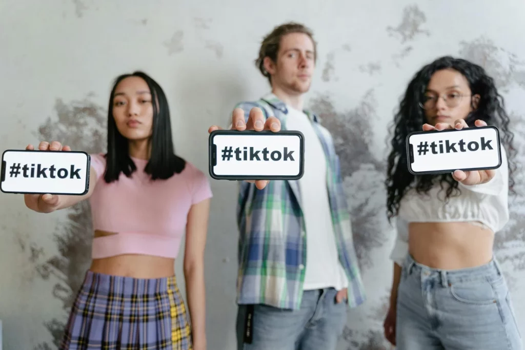 ¿Quieres petarlo en TikTok? Esta es la jugada maestra que usan los que lo consiguen 1 Moncloa El truco para ser viral en Tiktok