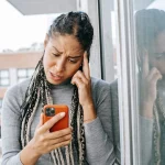El timo del ‘falso rescate’ de WhatsApp: cómo actúan y 3 señales para detectarlos