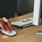 Si te preocupa el espionaje digital este truco te hará invisible