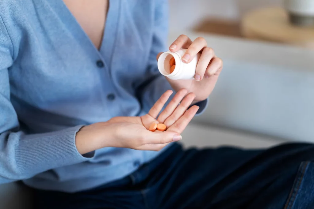 Cristian Lucila (36), farmacéutico avisa: "De nada sirve tomar magnesio si no lo haces de esta manera específica" 2 Moncloa El momento en que decides tomar tu dosis diaria puede potenciar o anular por completo los efectos que buscas.