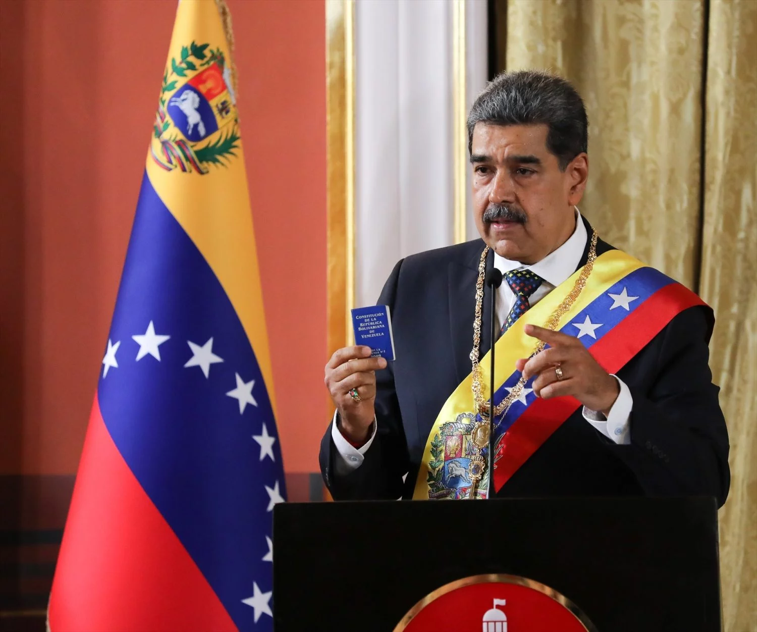 El presidente de Venezuela, Nicolás Maduro, durante el acto de toma de posesión, en la sede de la Asamblea Nacional, a 10 de enero de 2025, en Caracas (Fuente: Agencias)