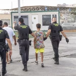 El PP muestra su disconformidad en el primer día del reparto de los menores migrantes