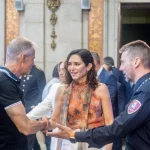 Ayuso defiende la gestión de incendios del PP y critica al PSOE durante las fiestas de La Paloma