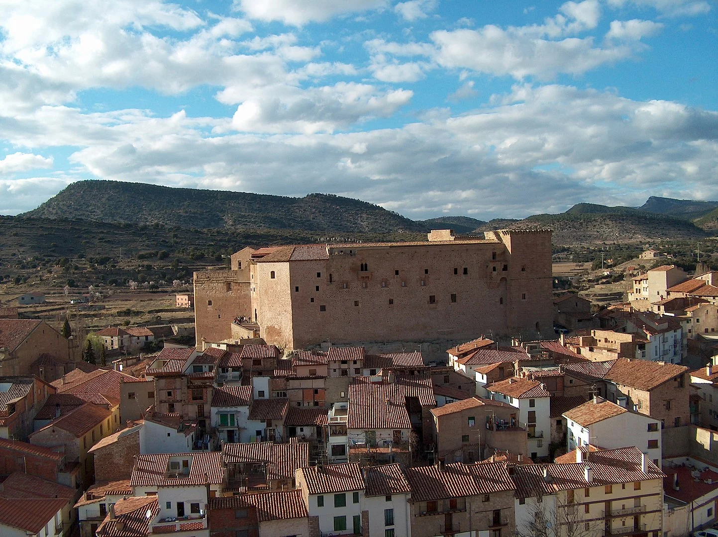No es un parque temático: Este pueblo de Teruel vive en el año 1200 todo el año