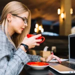 El ‘ciberataque del café’: cómo te roban datos en bares con WiFi gratuito