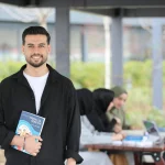 Estudiante que aprobó los cursos gratis de Microsoft: «conseguí entrevistas de trabajo en semanas»