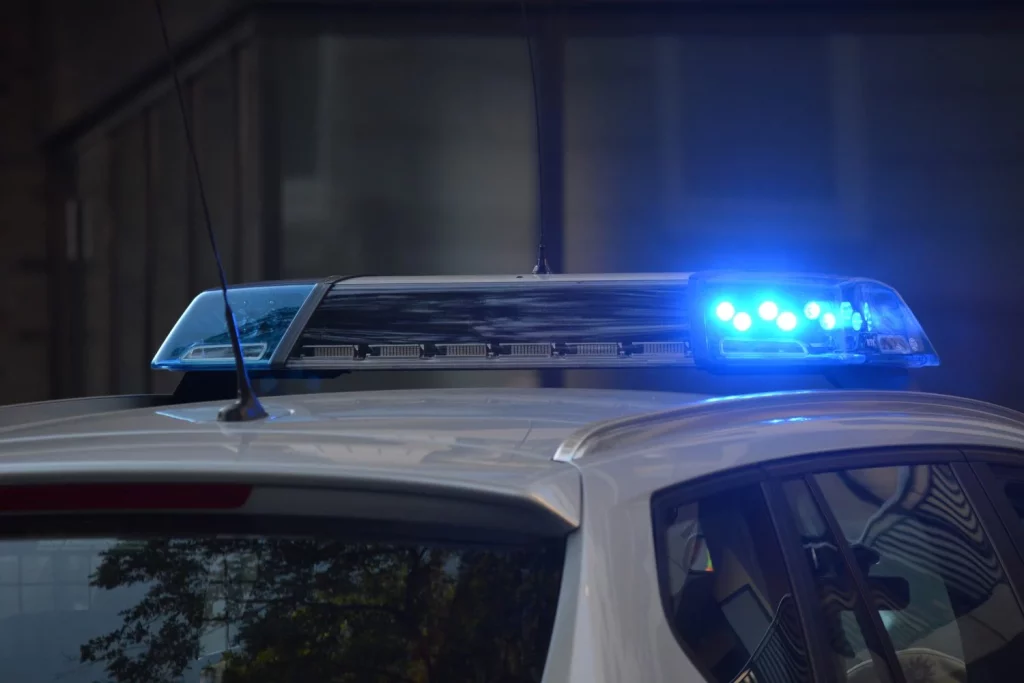 ¿Denuncia falsa por broma? La Policía Nacional advierte que puede salirte muy caro: “¡No te la juegues!” 1 Moncloa Multas y tipos de penas por hacer denuncias falsas