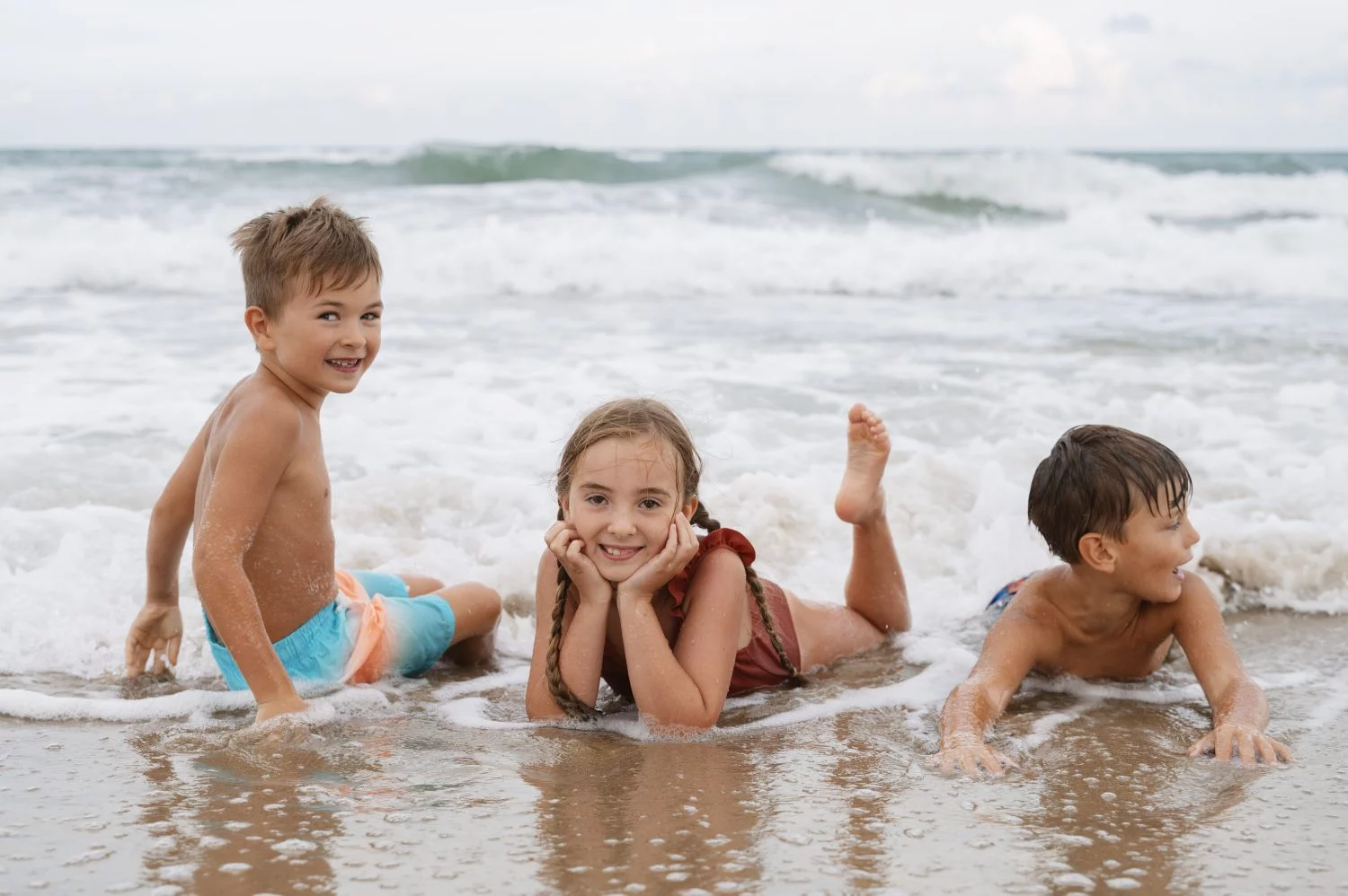 Aunque no podemos volver a ser niños, sí podemos aplicar estrategias conscientes para que nuestros días se sientan más plenos, largos y memorables.