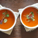 La sorprendente combinación de Mercadona y freidora de aire que una chef Michelin recomienda para la sopa de tomate
