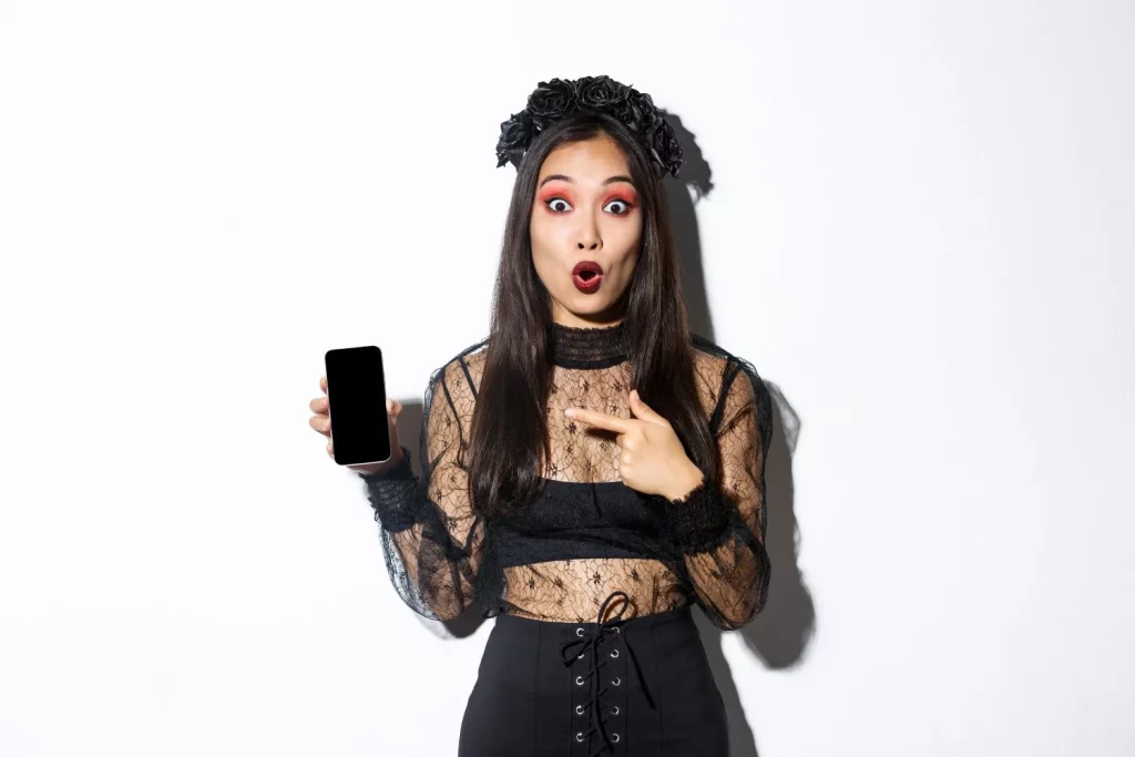 Aunque es un ataque sigiloso, existen pequeñas pistas que pueden ponerte en alerta antes de que sea tarde y te quedes sin acceso a tu cuenta personal. Fuente: Freepik 
