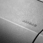 El fallo del airbag que puede invalidar tu seguro: lo que debes revisar cada año