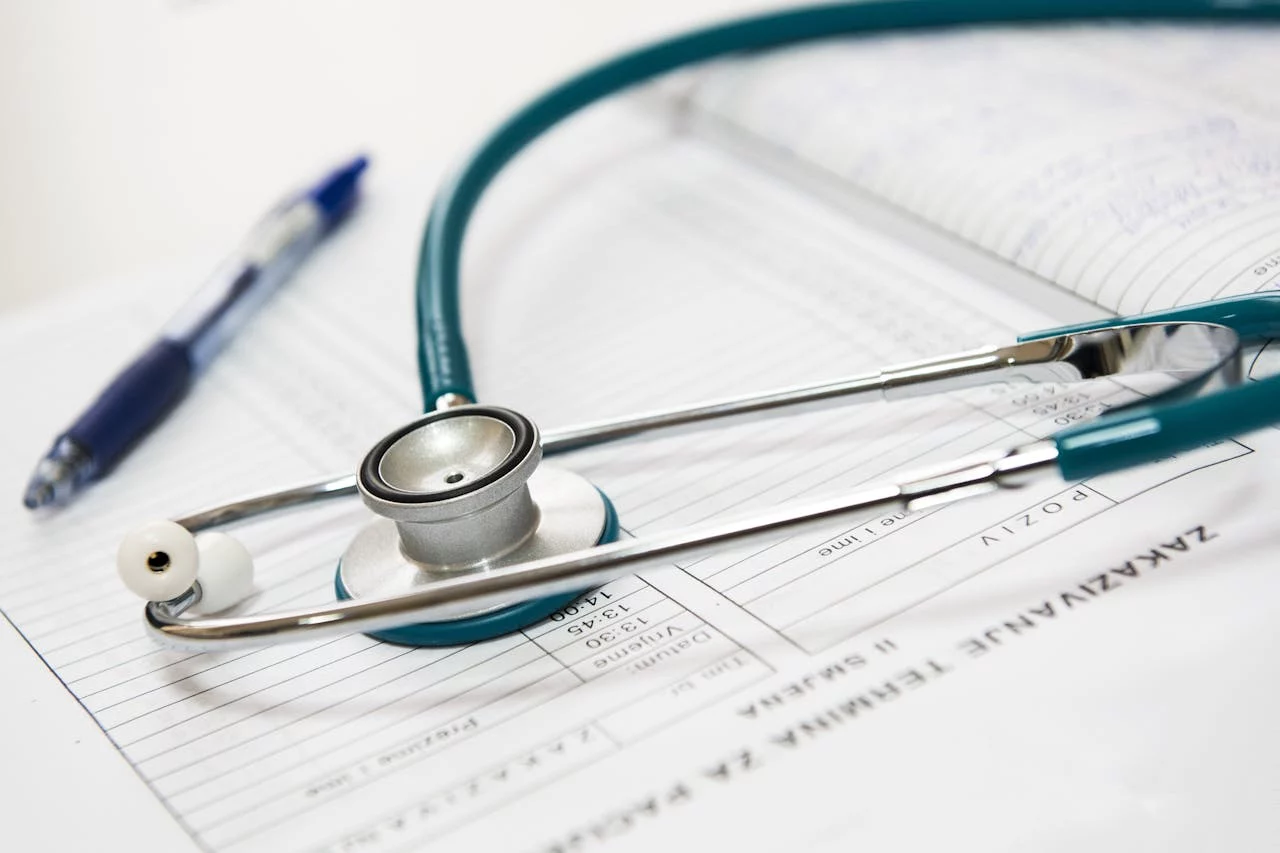 “Tengo 55 años y mis análisis parecen de 30”: el suplemento que mi médico insiste en que no abandone 1 Moncloa La visita al médico se volvió inevitable cuando el agotamiento se convirtió en mi estado natural, una fatiga que no entendía de descanso.