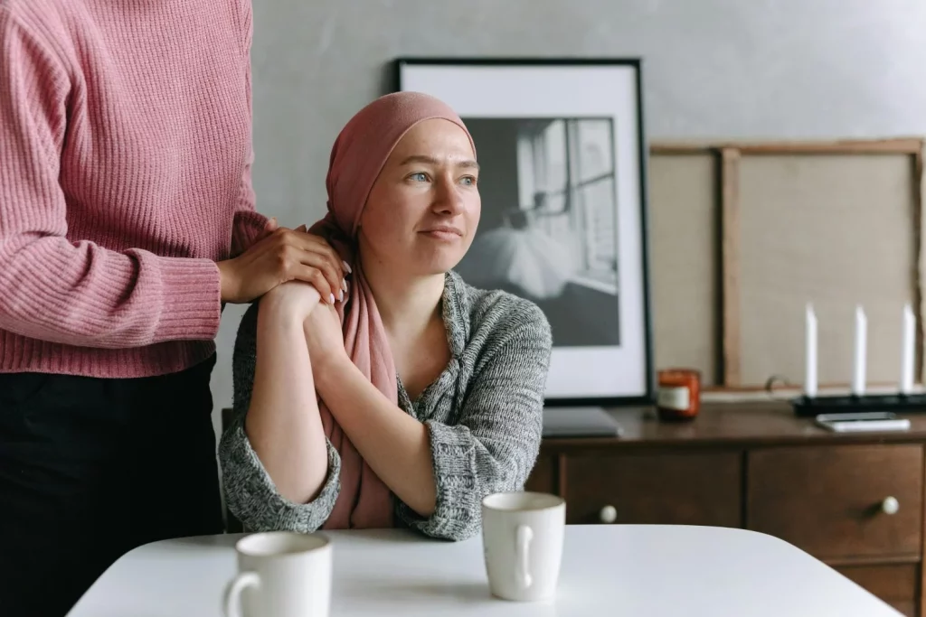 Este profesor de Harvard desmonta 5 mitos sobre la salud tras 17 años de estudio: "Cambiarán tu forma de vivir" 2 Moncloa Tercer mito: "el cáncer y otras enfermedades son inevitables"