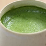 La bebida ‘milagro’ que está destronando al café en las oficinas de España: te despierta, te desinflama y no da taquicardia