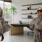 Zara lanza el vestido animal print que arrasará este otoño y será el imprescindible en la vuelta a la oficina
