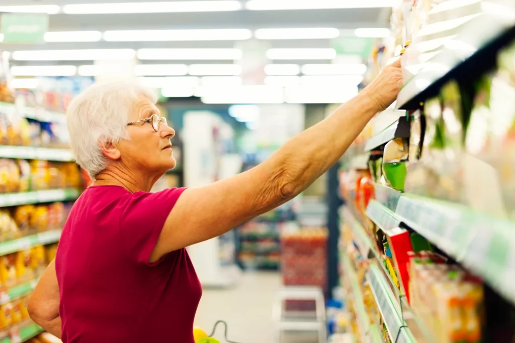 La OCU lo confirma: este es el supermercado más barato de España para pensionistas (y no es ni Mercadona ni Lidl) 3 Moncloa Pequeños gestos y una buena planificación pueden multiplicar el ahorro que ya consigues eligiendo el establecimiento adecuado.