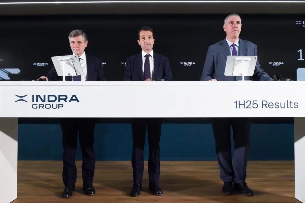 EuropaPress 6870793 i d director general financiero indra group miguel forteza presidente indra Moncloa