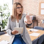 «No es egoísmo, es supervivencia»: la razón científica por la que decir ‘NO’ en el trabajo puede salvarte de un infarto, según Diego Limca (35), cardiólogo