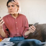 «Parecía una oferta de trabajo en LinkedIn, acabé perdiendo 3.000 euros»: la estafa piramidal que se esconde tras falsos procesos de selección